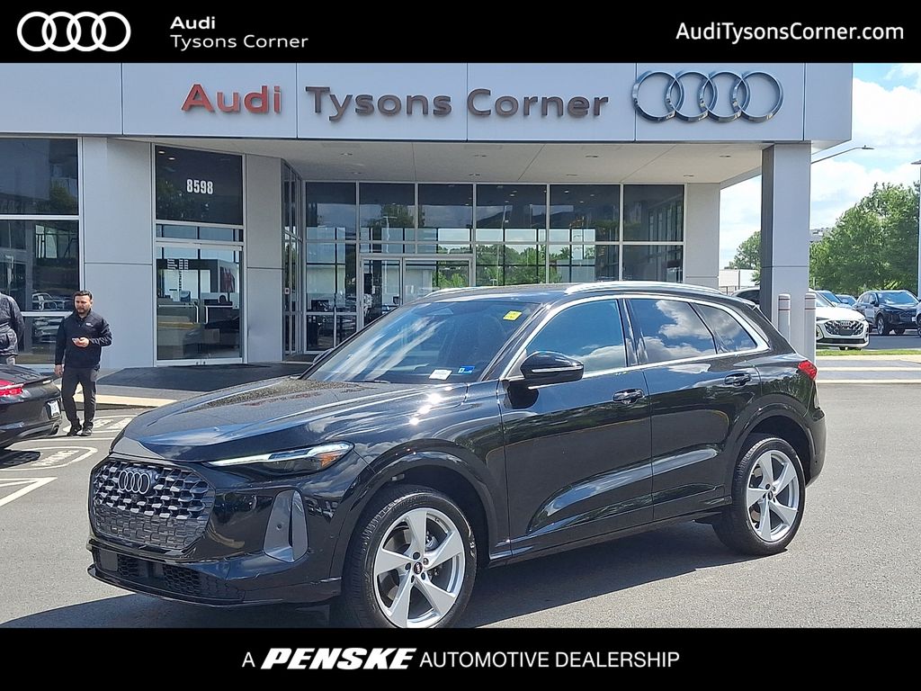 2025 Audi Q5 40 Premium Plus's photo