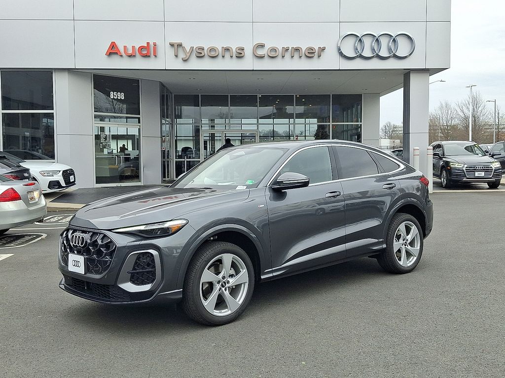 2025 Audi New Q5 Sportback Premium Plus's photo