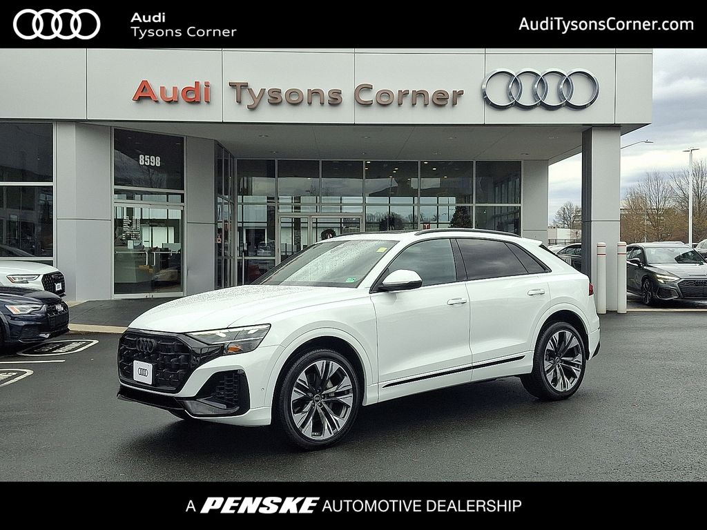 2025 Audi Q8 Premium's photo