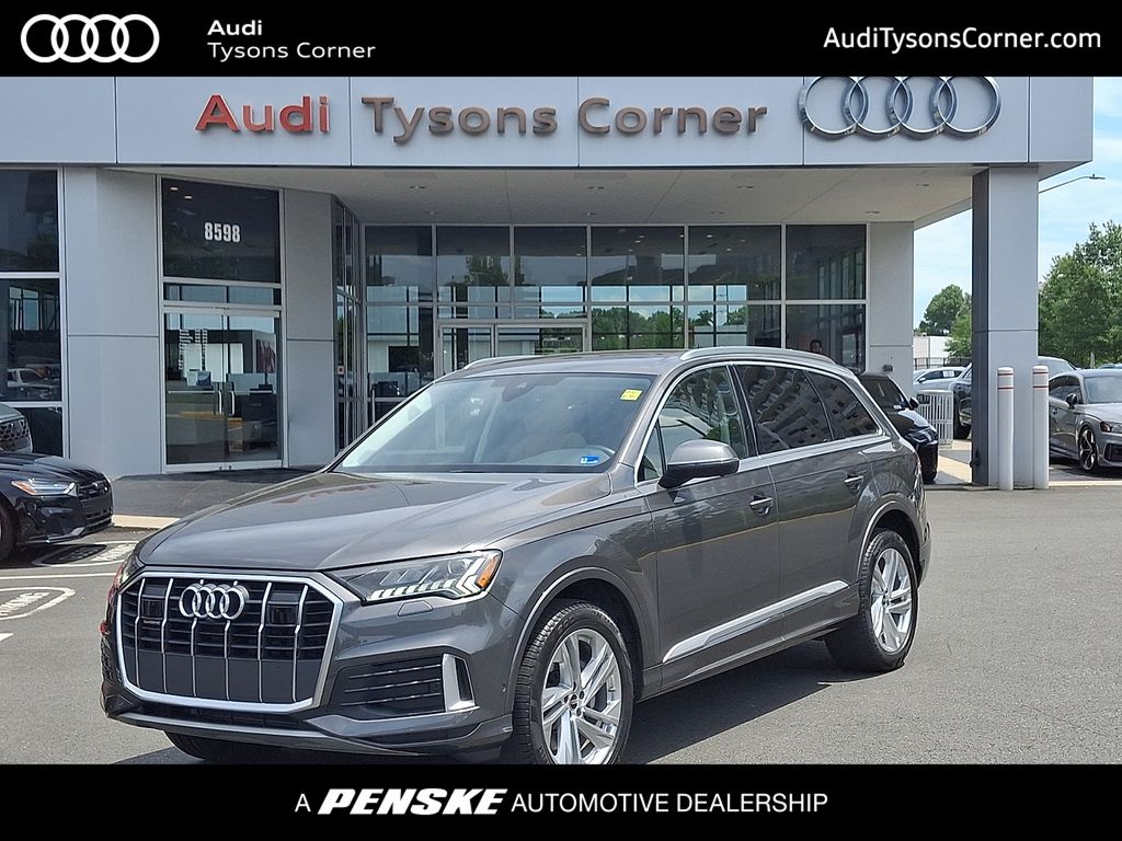2023 Audi Q7 45 Premium Plus quattro Tiptronic's photo