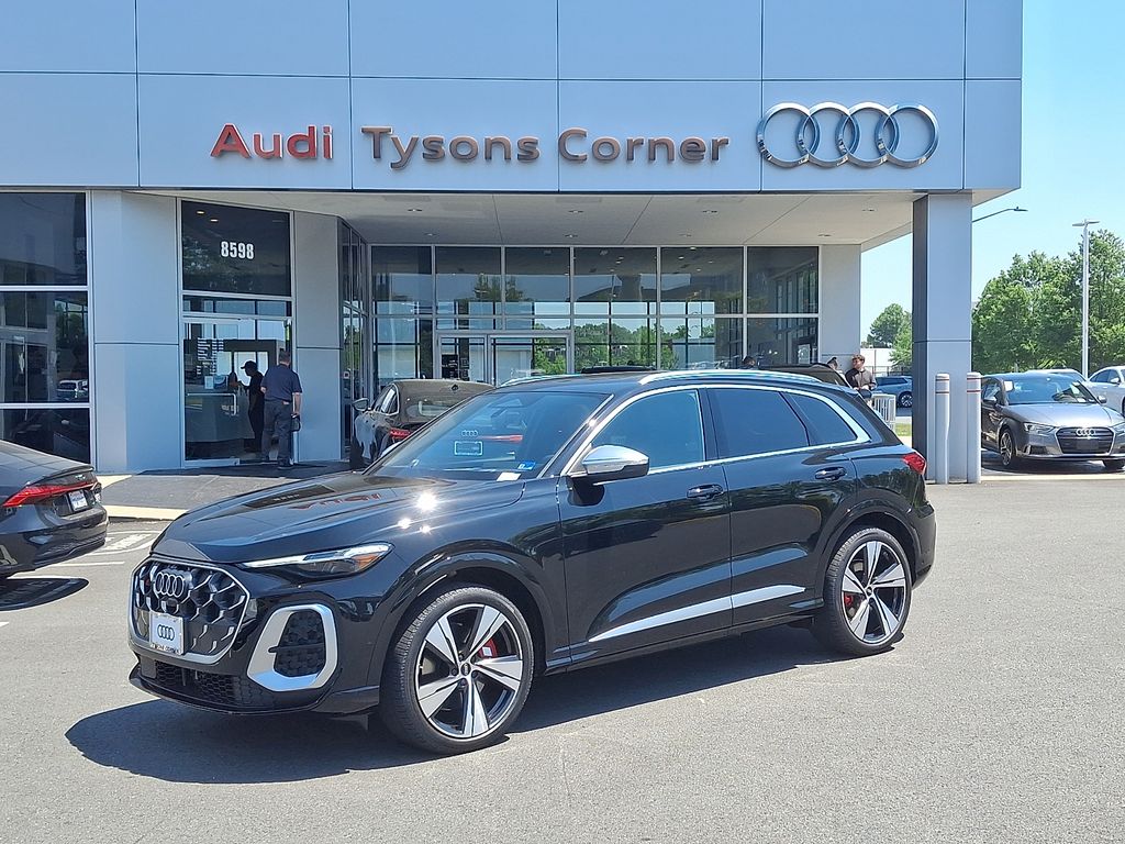 2026 Audi SQ5 Premium Plus quattro's photo