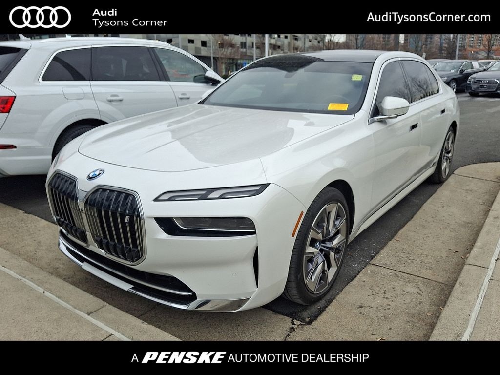 Used 2023 BMW i7 xDrive60 Sedan