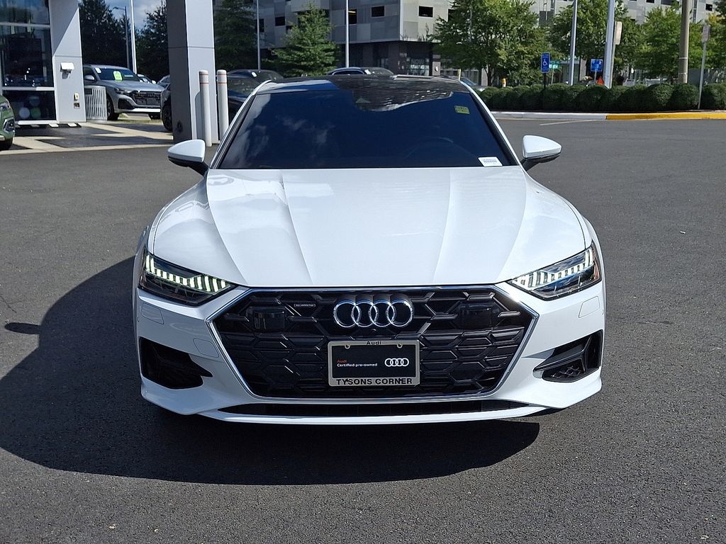 2025 Audi A7 55 Premium Plus photo 2