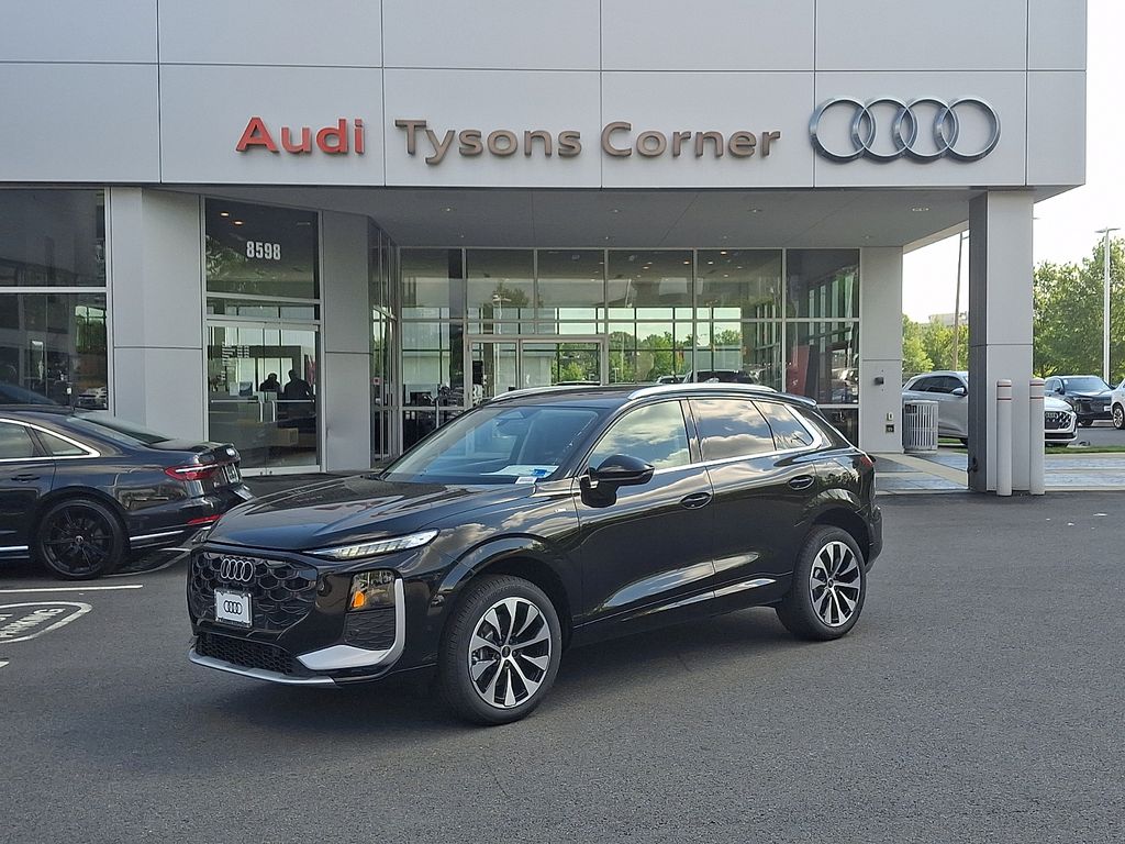 2026 Audi Q3 S line quattro's photo