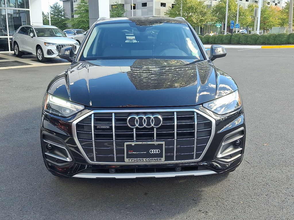 2021 Audi Q5 45 Premium photo 2
