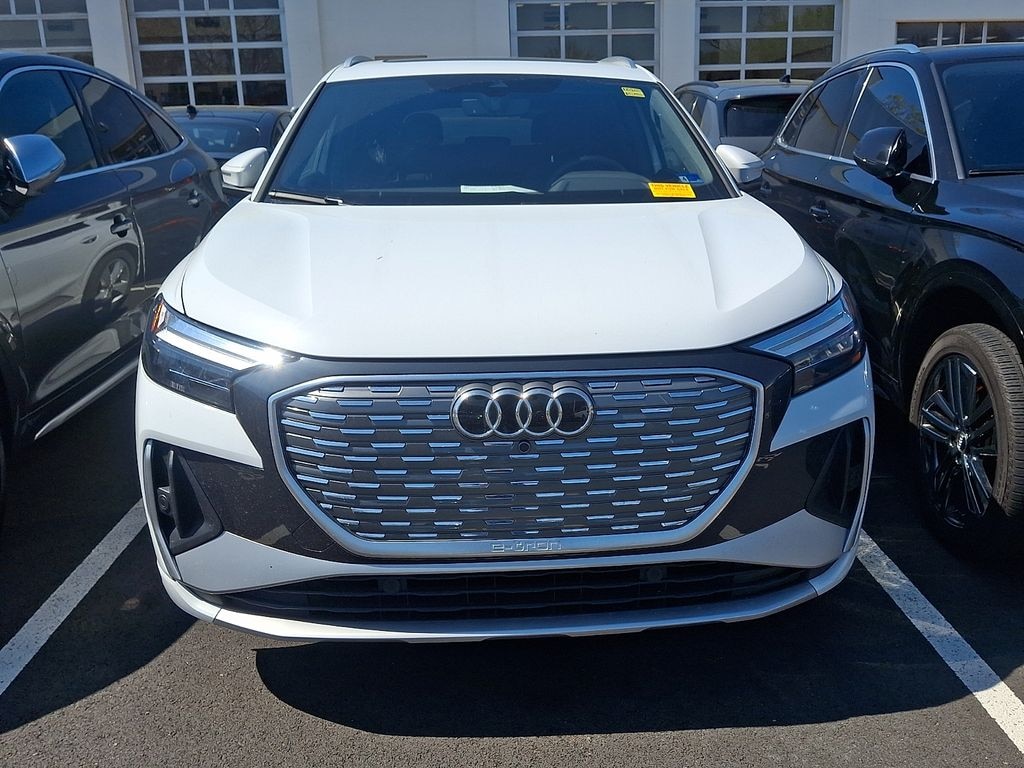 Certified 2025 Audi Q4 e-tron Premium SUV
