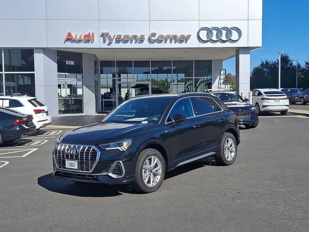 2025 Audi Q3 S Line Premium's photo