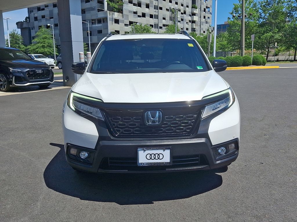 Used 2019 Honda Passport Touring with VIN 5FNYF8H96KB024598 for sale in Vienna, VA