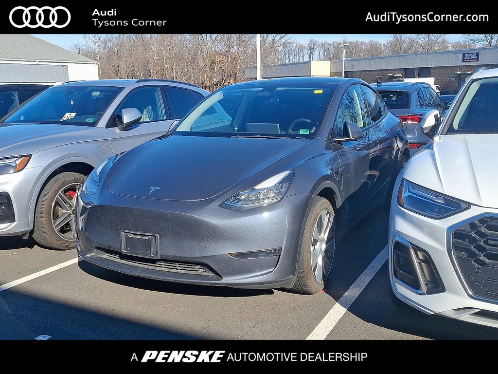 2023 Tesla Model Y Long Range's photo