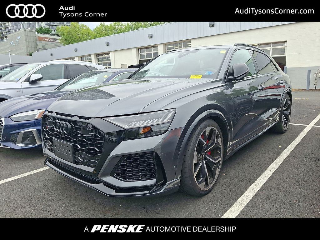 2024 Audi RS Q8 -'s photo
