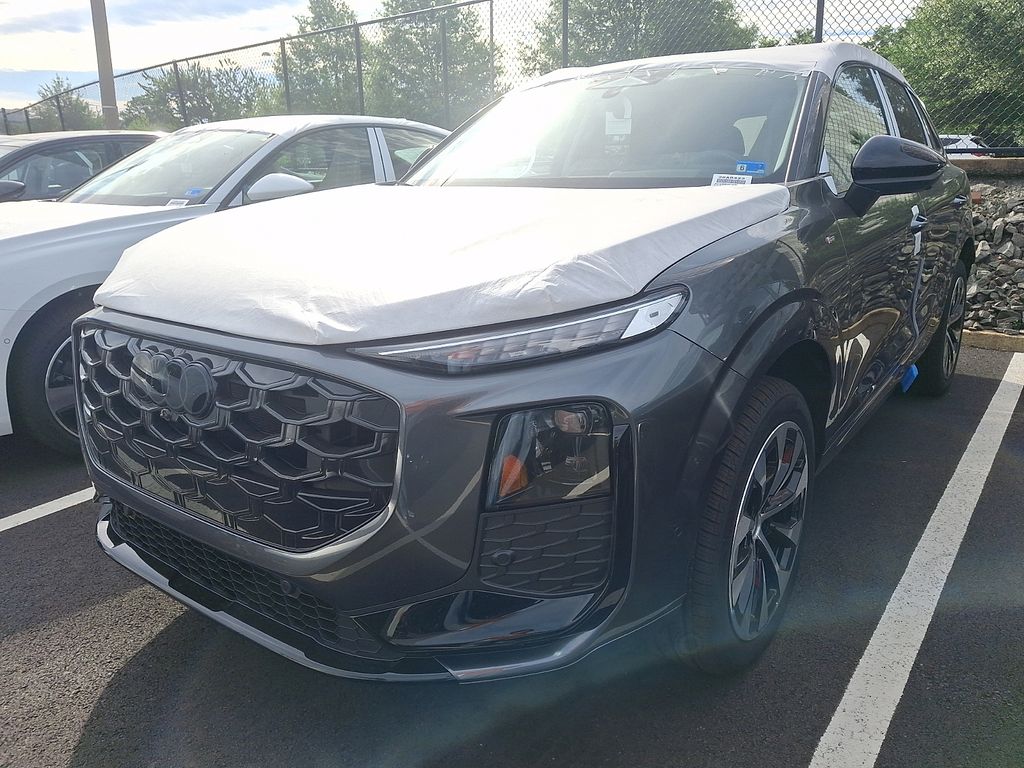 2026 Audi Q3 S line quattro's photo