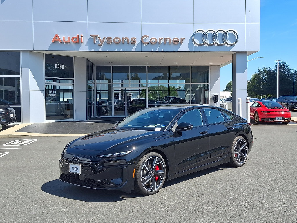  Audi S6 e-tron