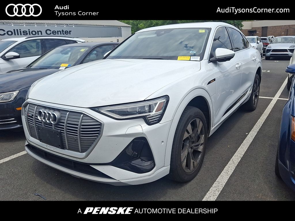 2021 Audi e-tron Sportback 95 kWh Premium Plus quattro's photo