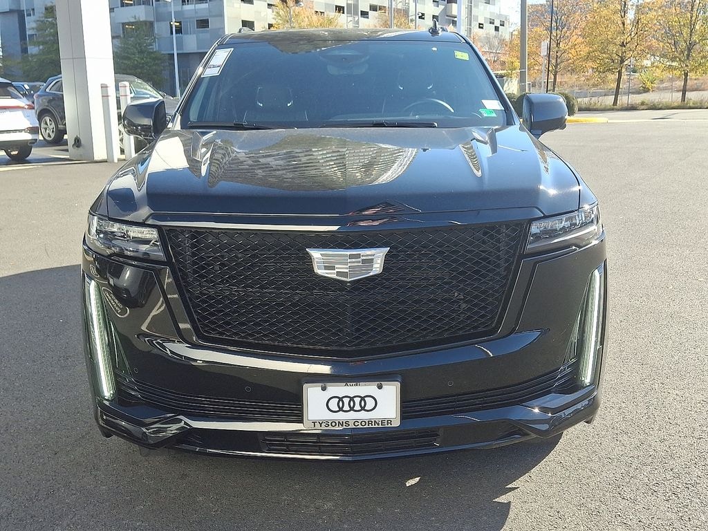 Used 2024 Cadillac Escalade Sport SUV