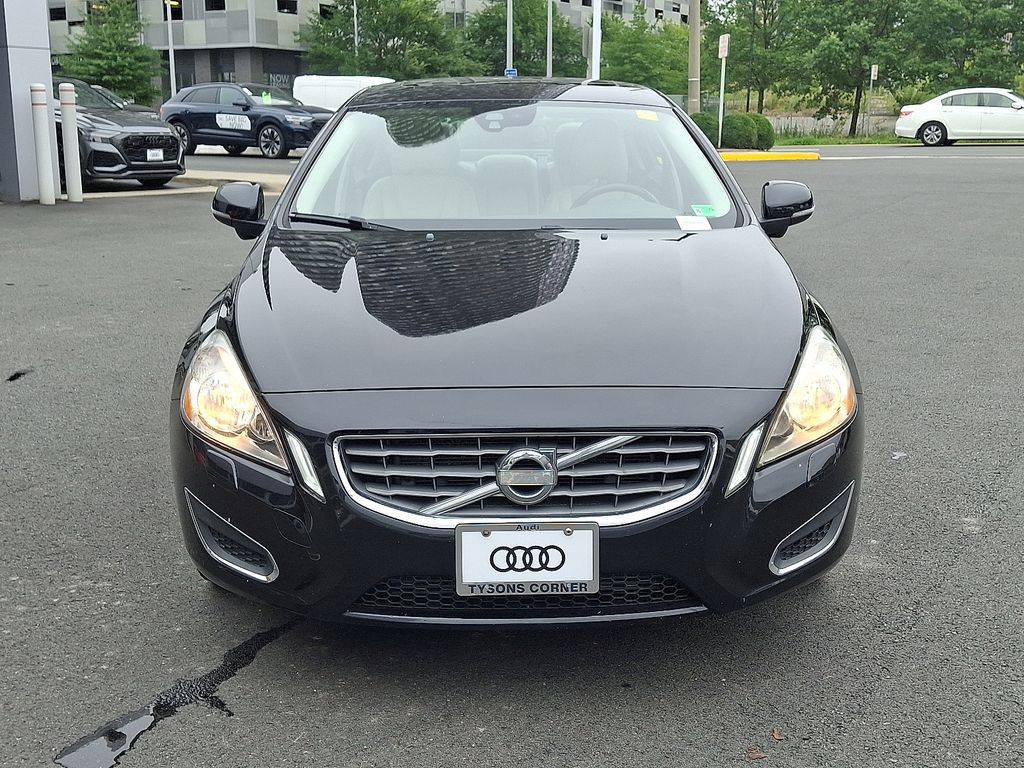Used 2012 Volvo S60 T5 with VIN YV1622FS6C2088550 for sale in Vienna, VA