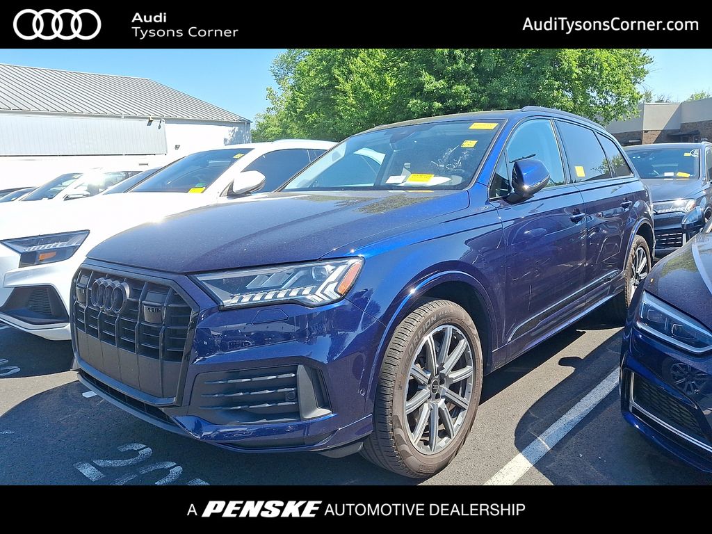 2023 Audi Q7 45 Premium Plus quattro Tiptronic's photo