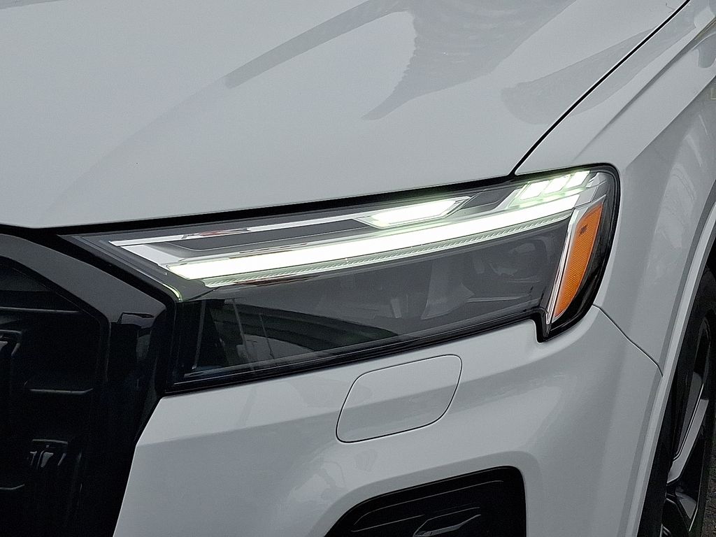 2026 Audi Q7 Premium Plus - Photo 6