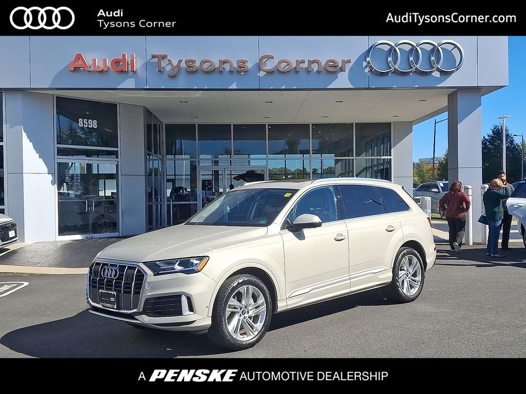 2022 Audi Q7 Premium Plus's photo