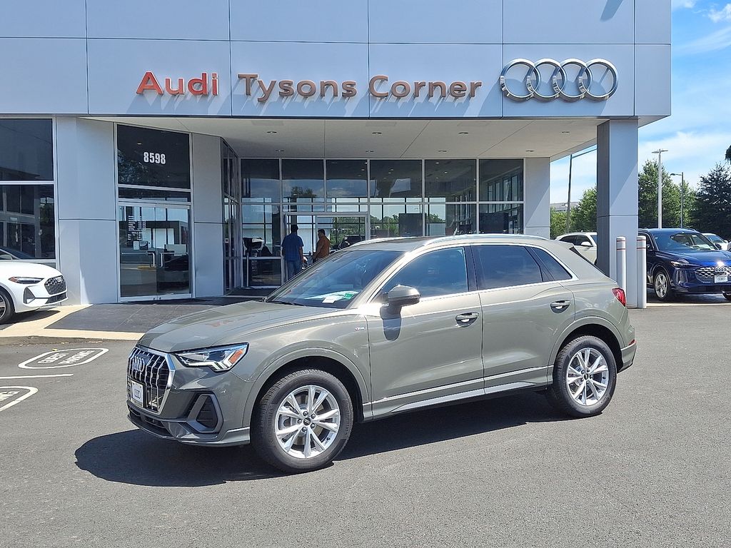 2025 Audi Q3 S Line Premium's photo