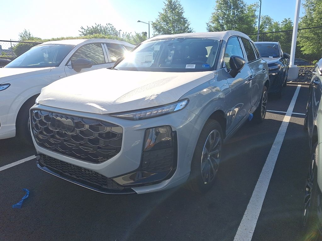 2026 Audi Q3 S line quattro's photo