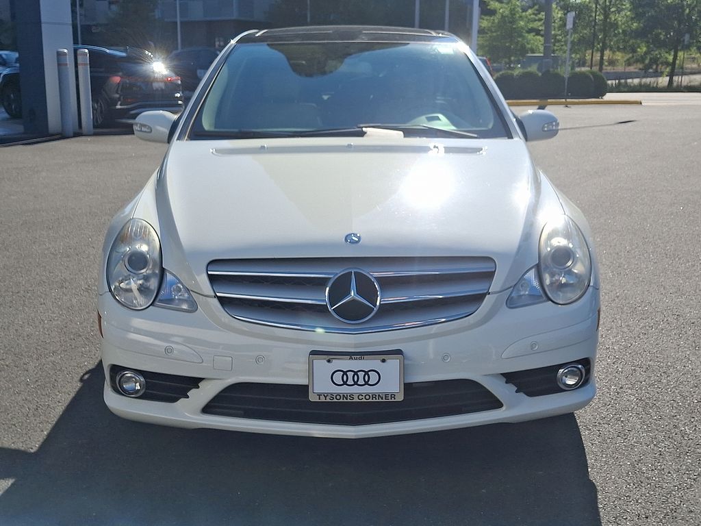 Used 2008 Mercedes-Benz R-Class R350 with VIN 4JGCB65E48A087210 for sale in Vienna, VA