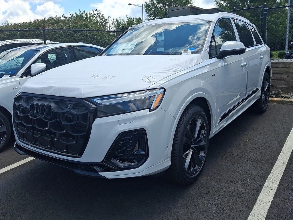 New 2026 Audi Q7 Premium Plus SUV