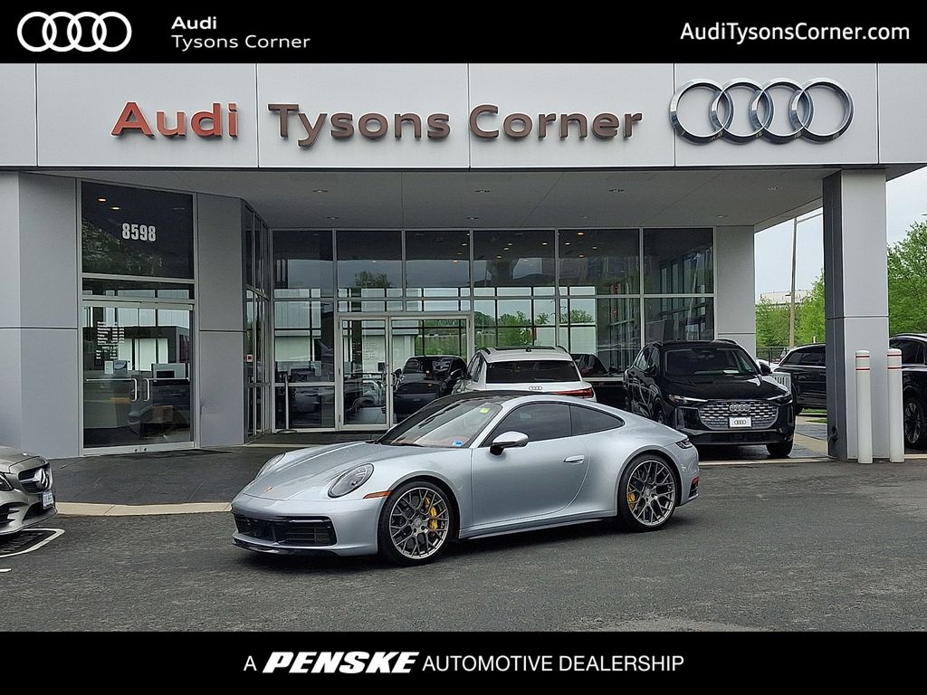 2022 Porsche 911's photo