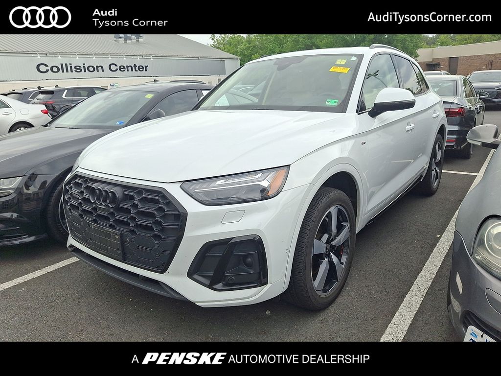 2022 Audi Q5 45 Prestige's photo