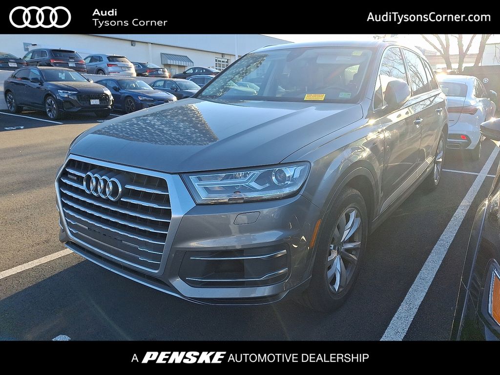 2018 Audi Q7 Premium Plus's photo