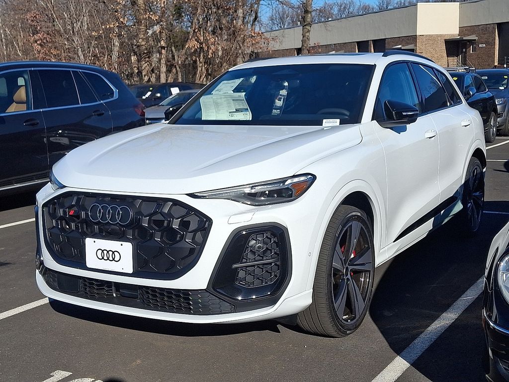 2025 Audi New SQ5 Premium Plus's photo