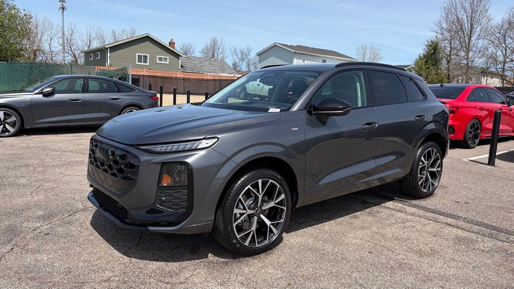 2026 Audi Q3 S line quattro's photo