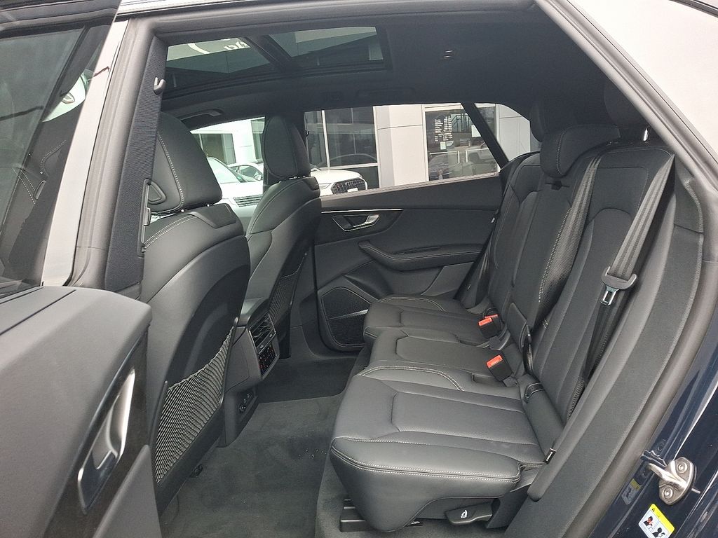 2026 Audi Q8 Prestige - Photo 7