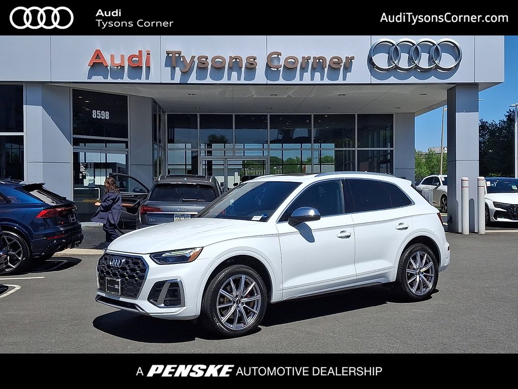 2023 Audi SQ5 Premium Plus's photo