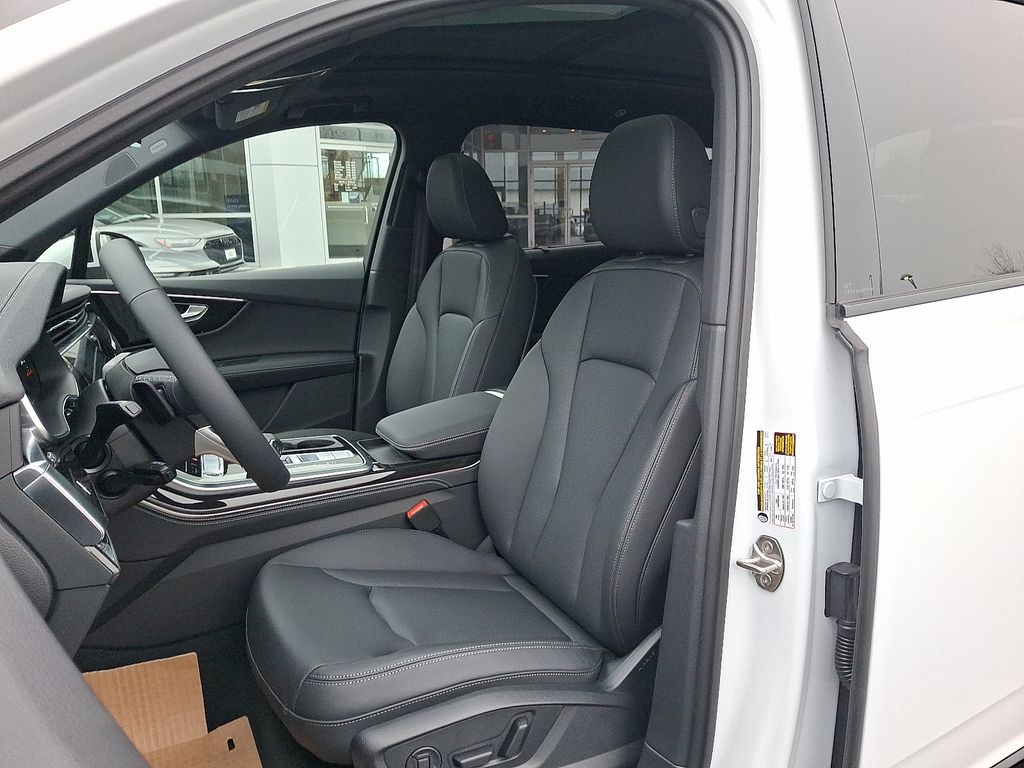 2026 Audi Q7 Premium Plus - Photo 10