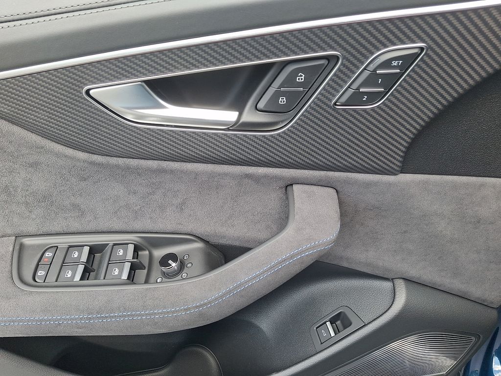2026 Audi RS Q8 Base - Photo 8