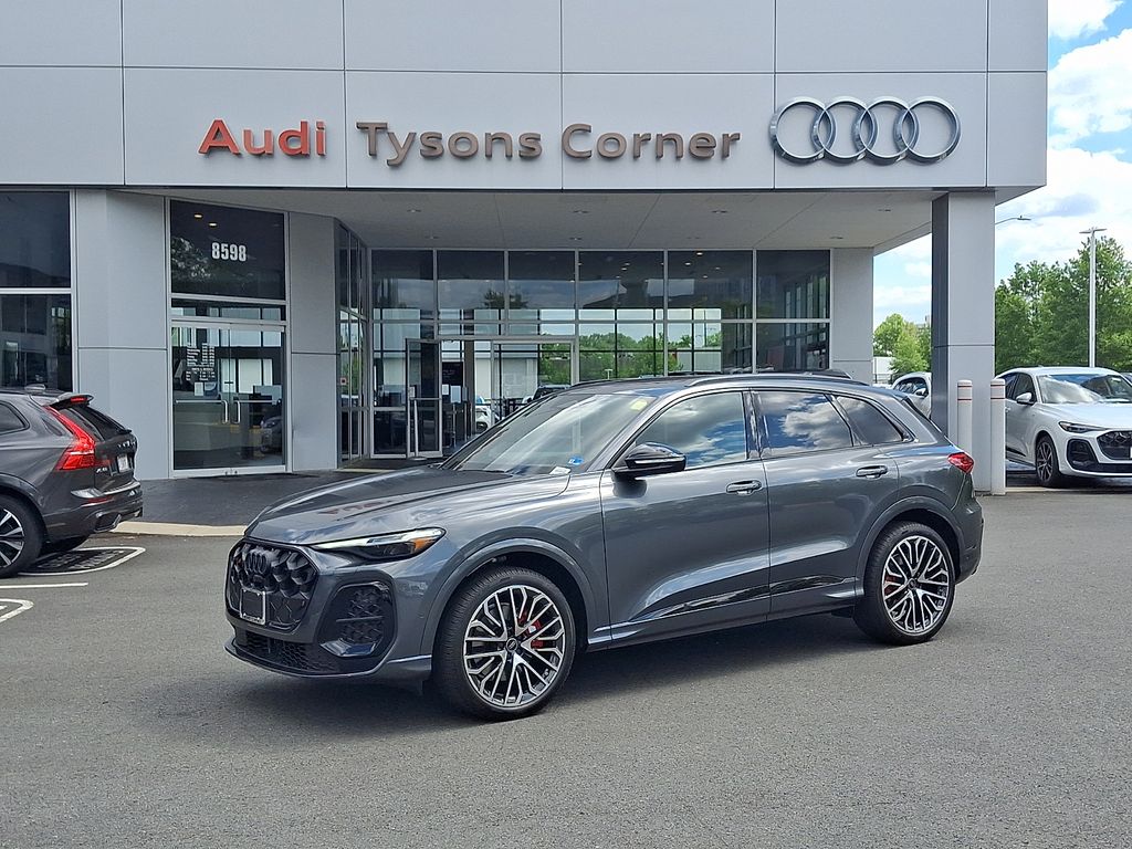 2026 Audi SQ5 Premium Plus quattro's photo