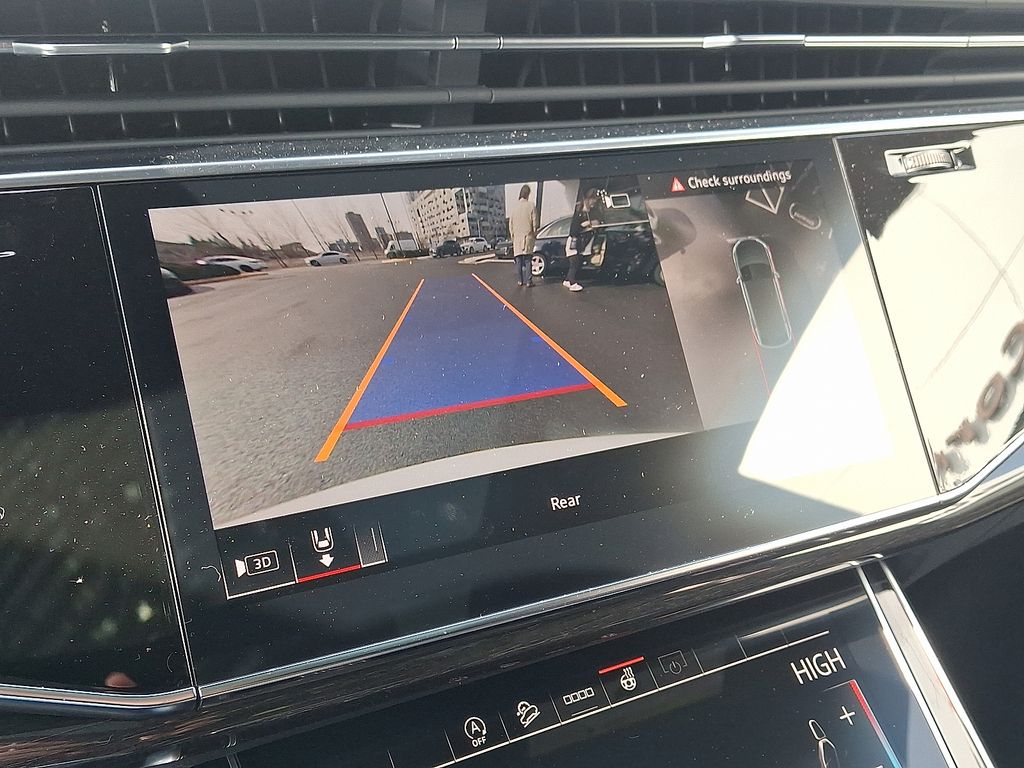 2026 Audi Q8 Premium Plus - Photo 15