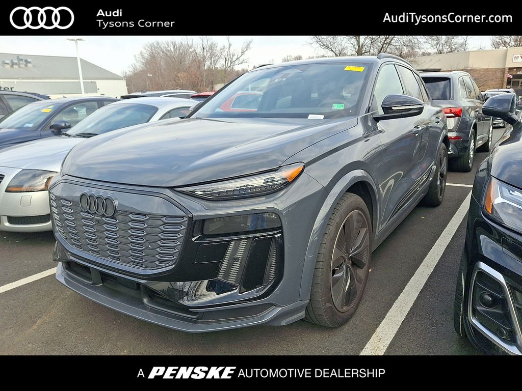 2025 Audi SQ6 e-tron Prestige's photo