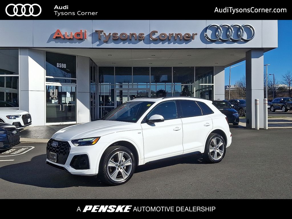 2025 Audi Q5 Premium's photo