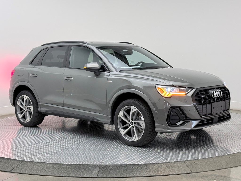 2025 Audi Q3 S Line Premium's photo