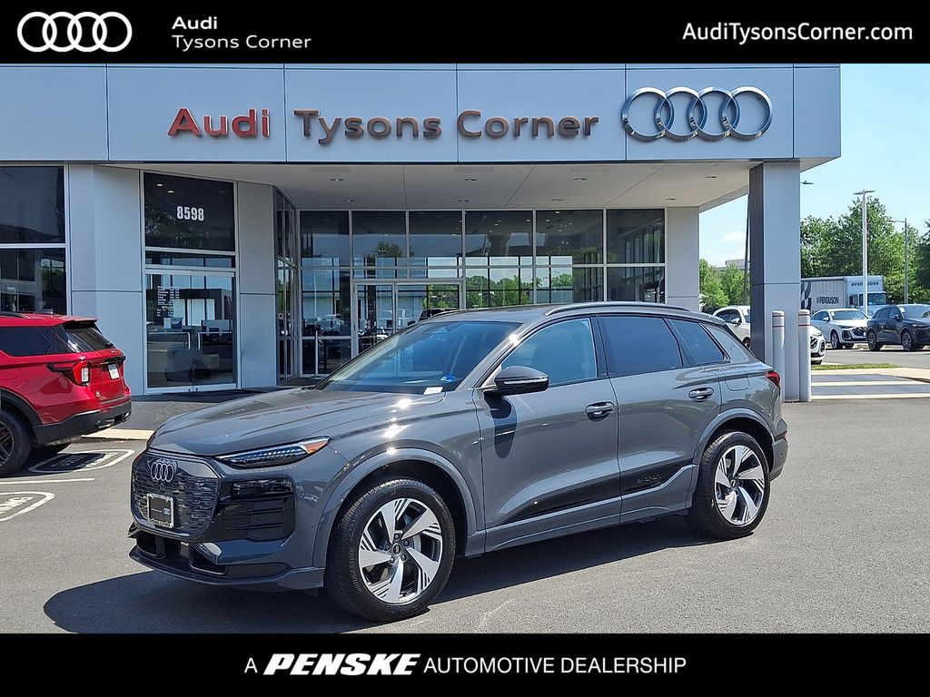 2025 Audi Q6 e-tron Premium Plus quattro's photo