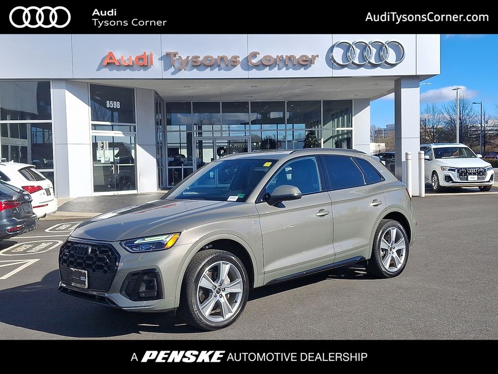 2025 Audi Q5 Premium's photo