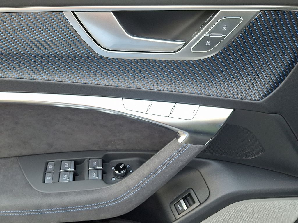 2025 Audi RS 7 Base - Photo 9