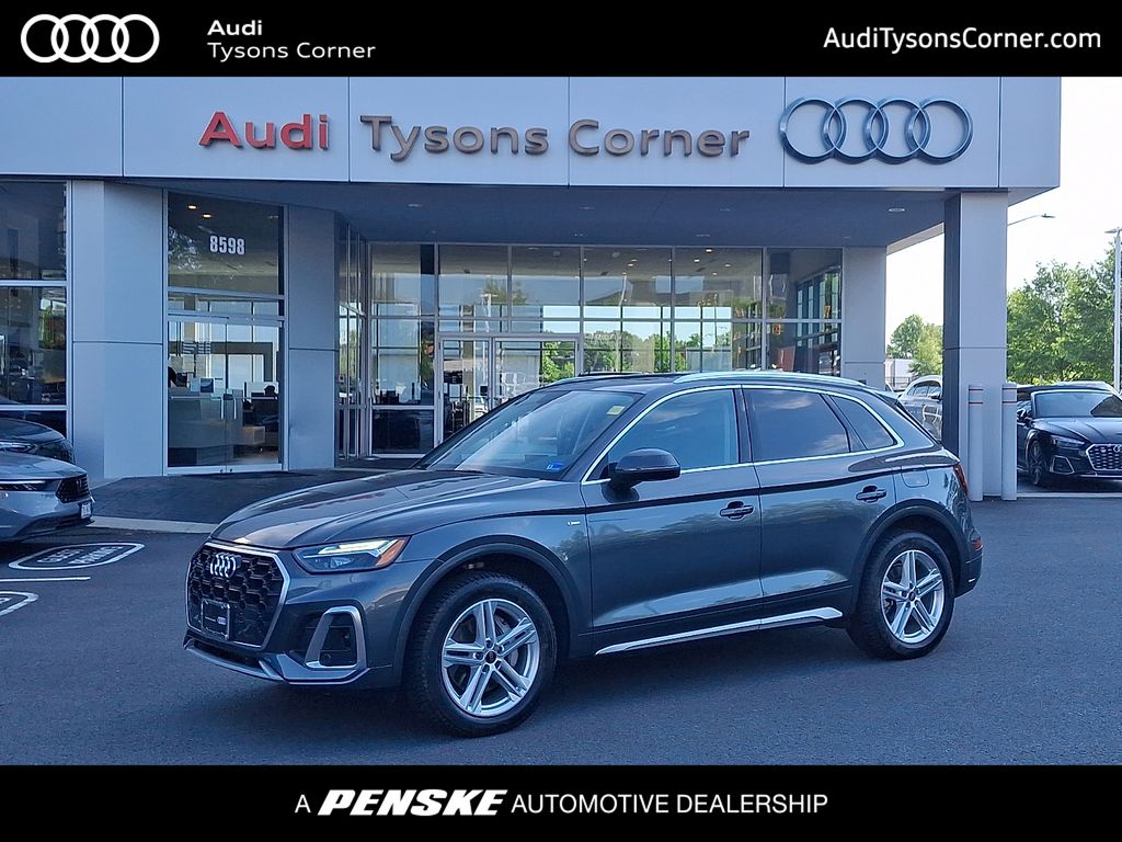 2023 Audi Q5 55 e Premium Plus's photo