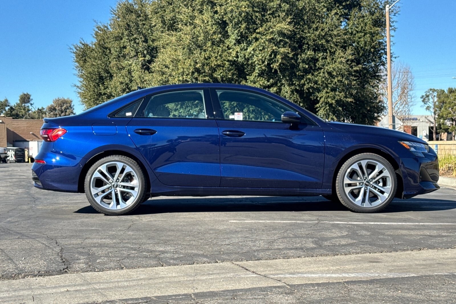 2025 Audi A3 2.0T Premium photo 3