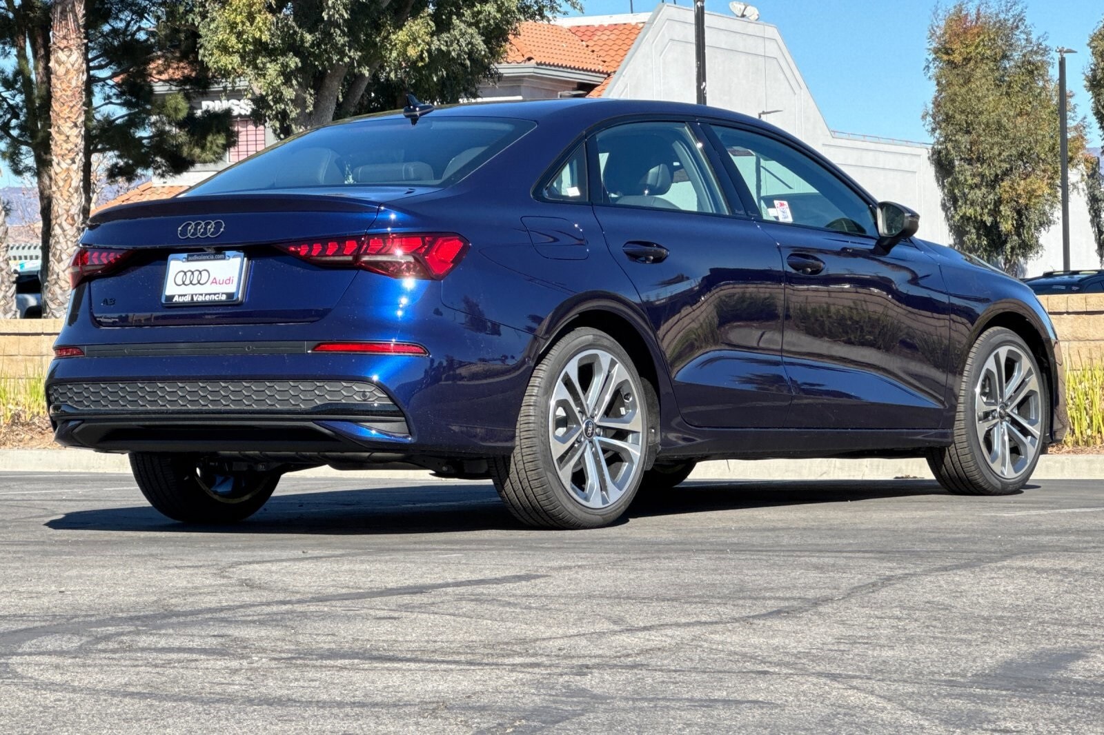 2025 Audi A3 2.0T Premium photo 4
