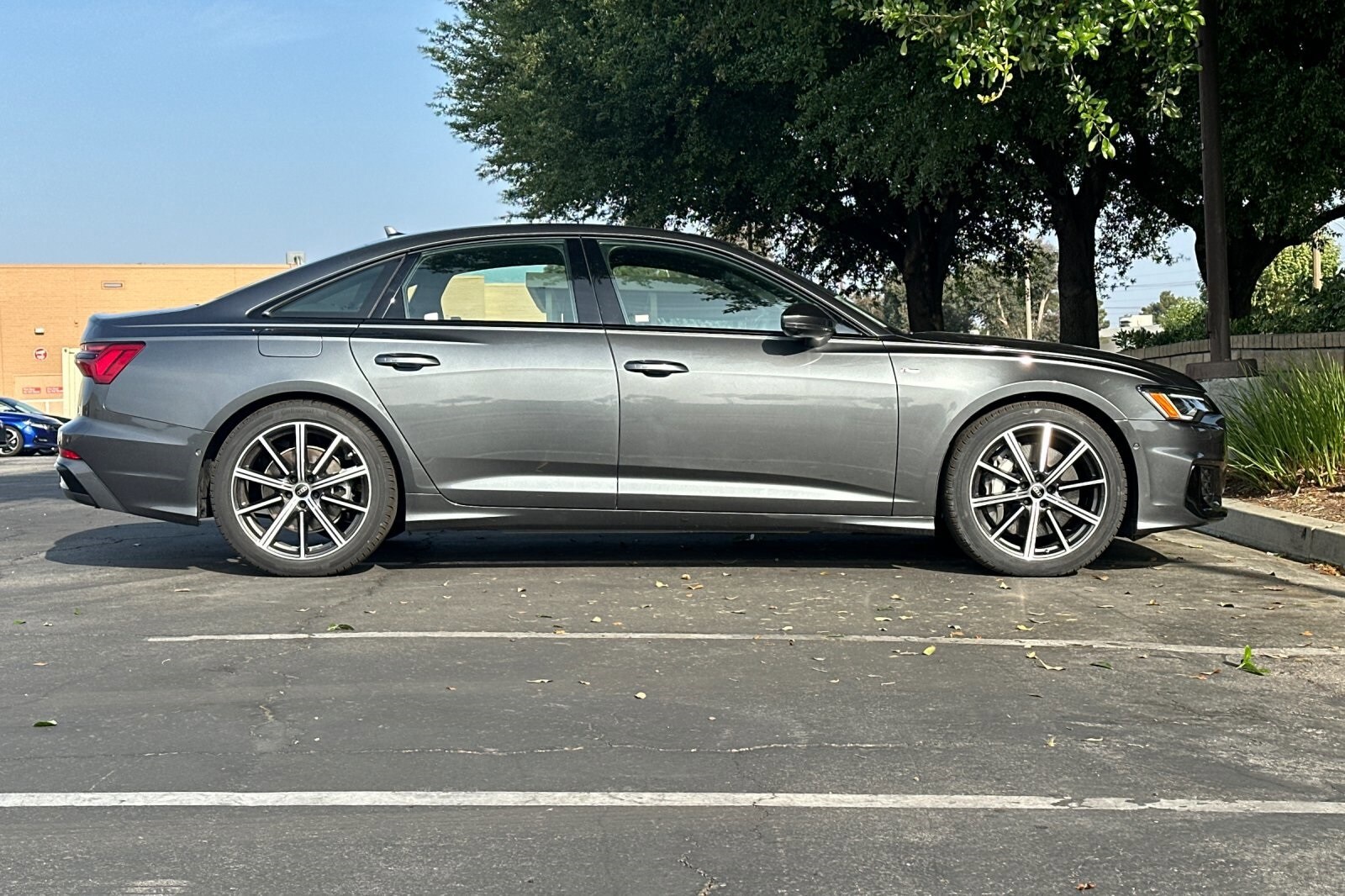 2025 Audi A6 3.0T Premium Plus Quattro photo 3