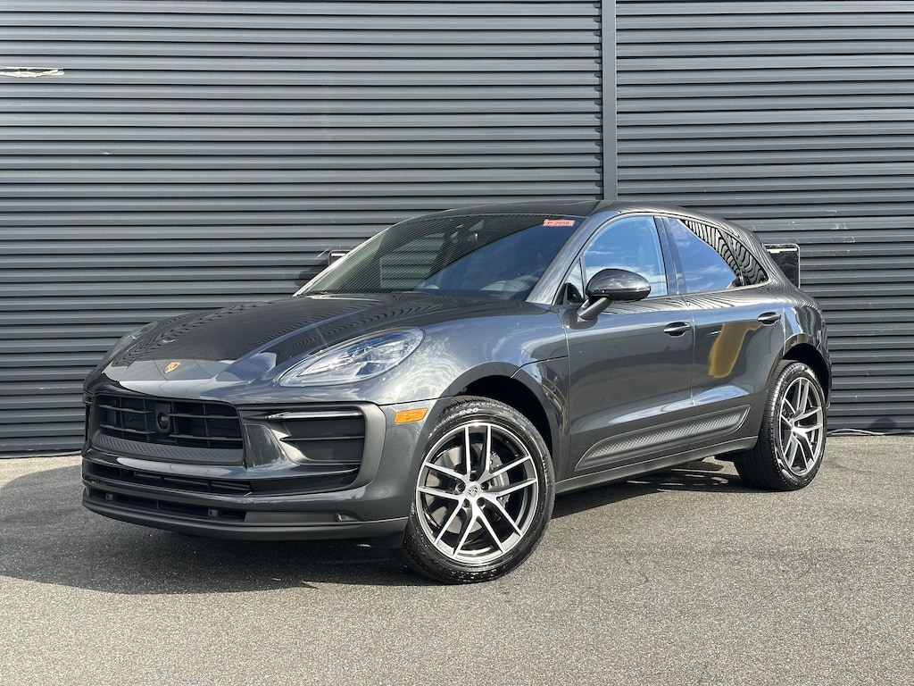 Used 2025 Porsche Macan AWD