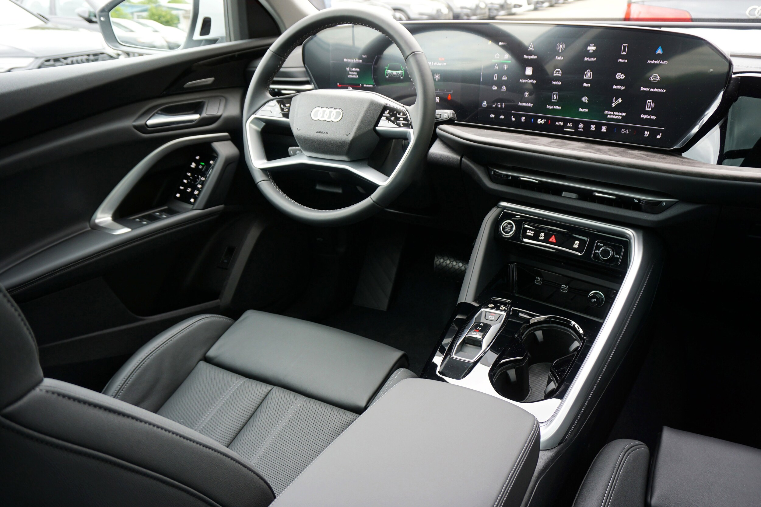 2025 Audi Q5 2.0T Premium Plus photo 4