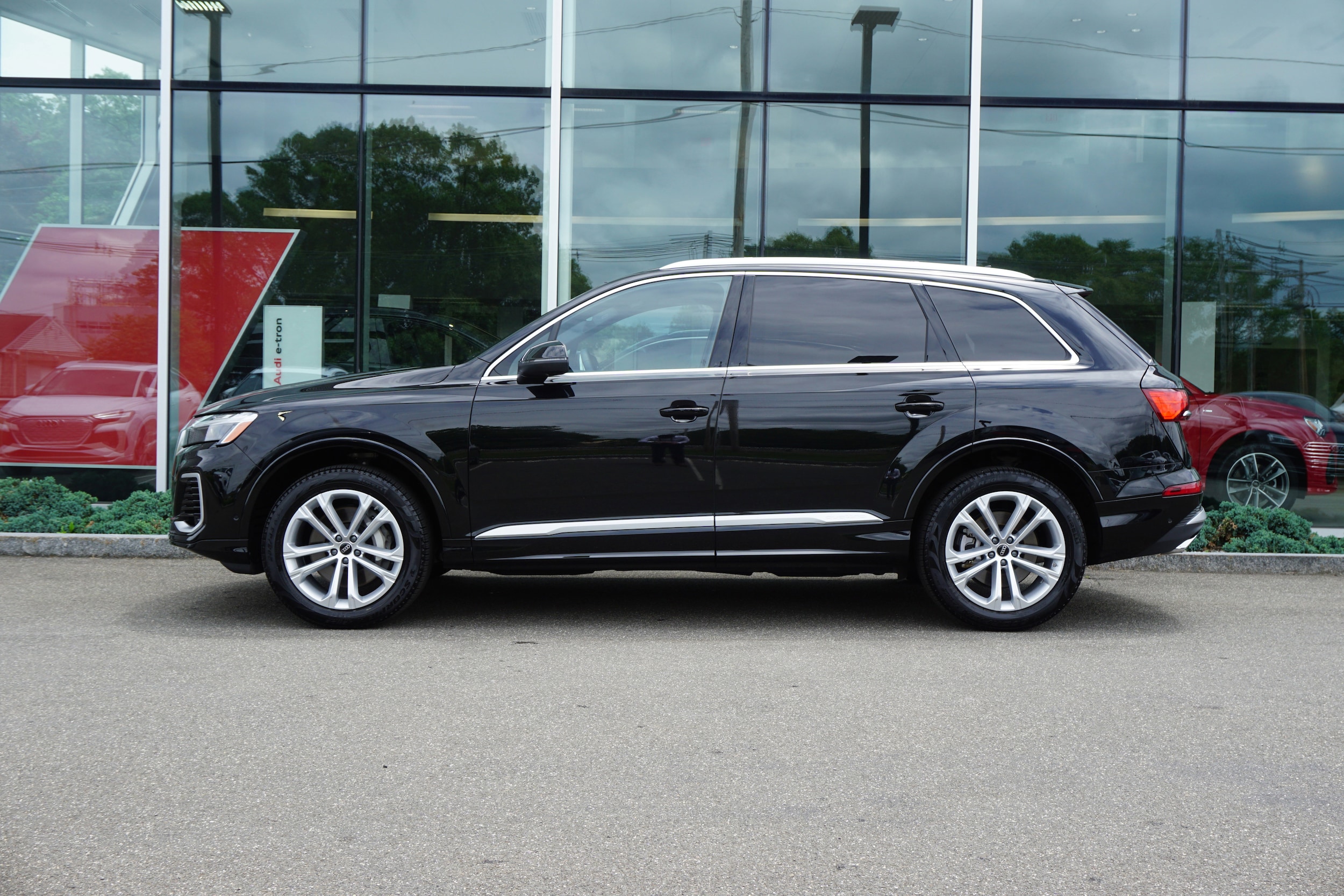 Certified 2025 Audi Q7 Premium Plus with VIN WA1LVBF76SD013131 for sale in Wallingford, CT